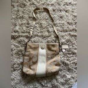 Tan coach satchel bag